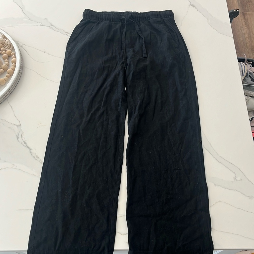 Black size, small linen pants